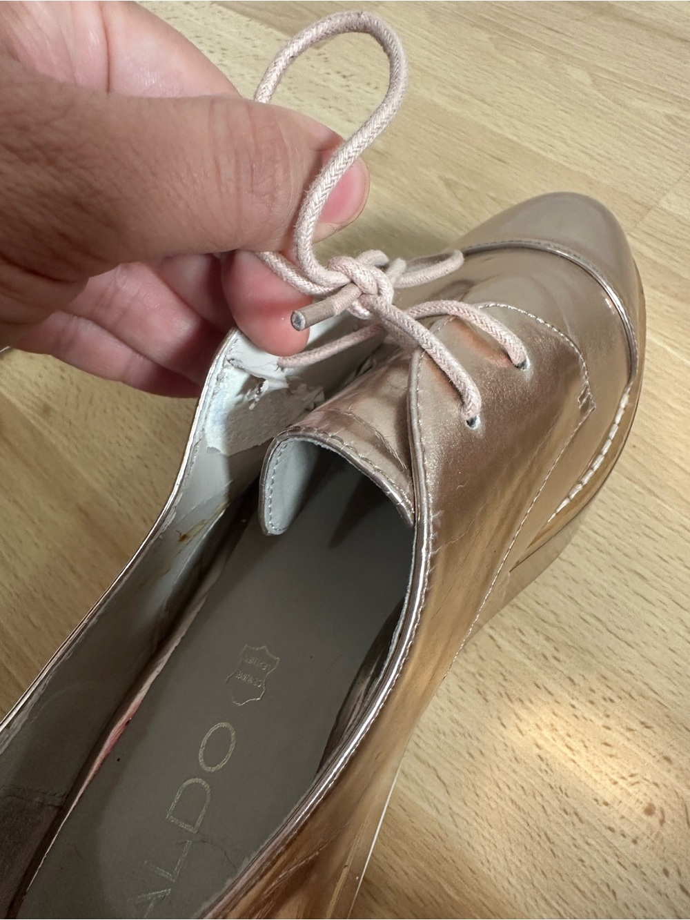 ALDO Rose Gold Metallic Platform Oxford Shoes Women’s US 9 EU 40 Lace-Up - Picture 15 of 16